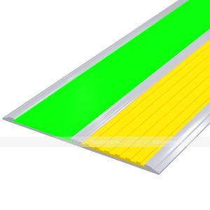 Противоскользящая светонакопительная накладка на ступени в с резиновыми вставками (желтая)
